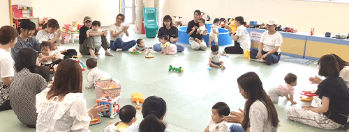 「子育て支援センター」「親子の居場所」はこちら